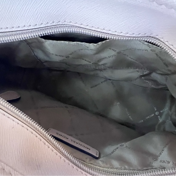 MICHAEL KORS PINK BAG with optional shoulder strap , mint condition, beautiful - Picture 8 of 11